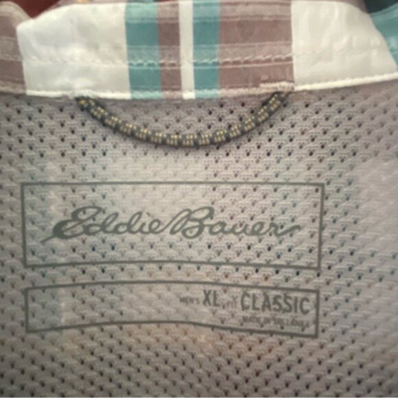 NWOT‎ Eddie Bauer Men's Classic Fit Short-Sleeved Button-Down Shirt Size XL - Picture 8 of 8